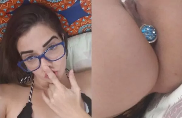 Amiga íntima Rafaela Tuy, divulgação de plug anal no Onlyfans
