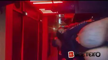 A Morena Sensual da Dj Nathi Rebolando na Casa de Show